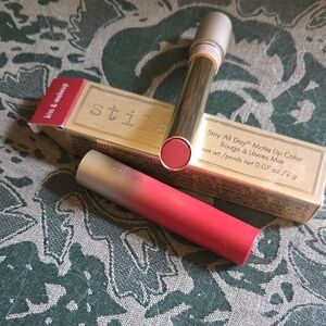NIB Stila Stay All Day Matte Lipstick in "Kiss & Makeup" - Red